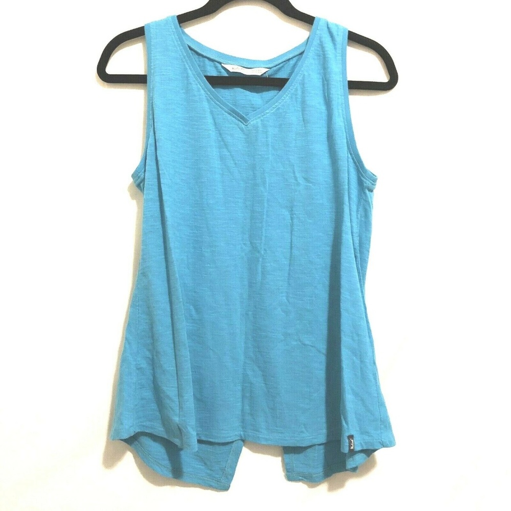 Woolrich Lakeside V Neck Open Slit Back Tank Top